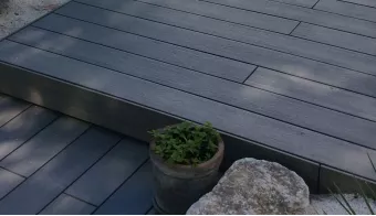 Plinthe de finition terrasse bois et bardage UltraProtect