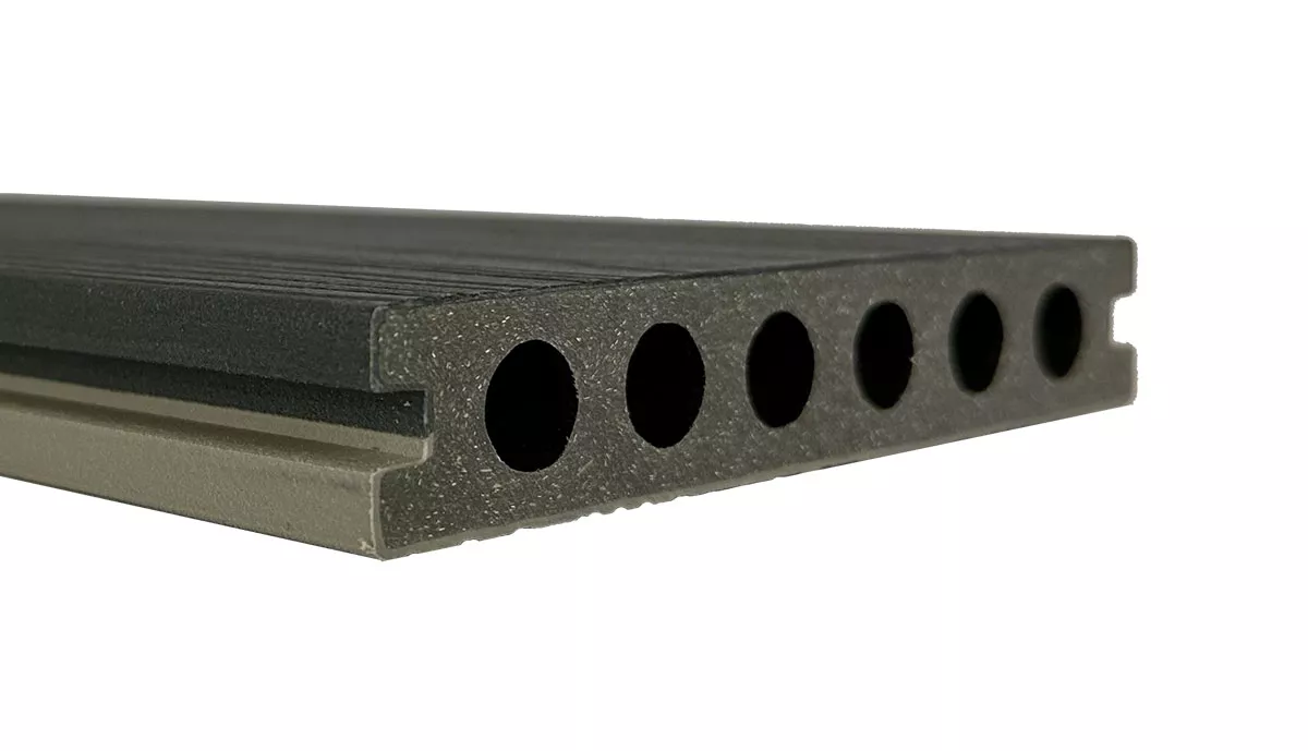 Lame de terrasse composite UltraProtect RESIST+ semi plein  |  neowood