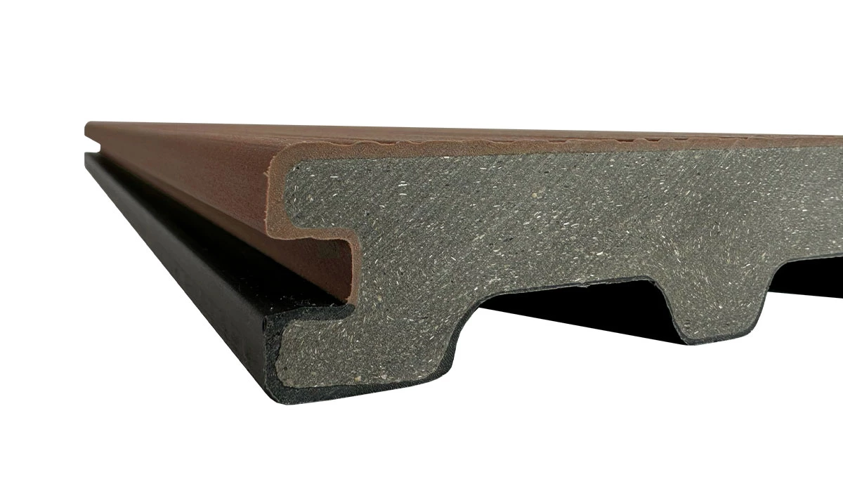 Lame de terrasse composite UltraProtect RESIST+ pleine  |  neowood