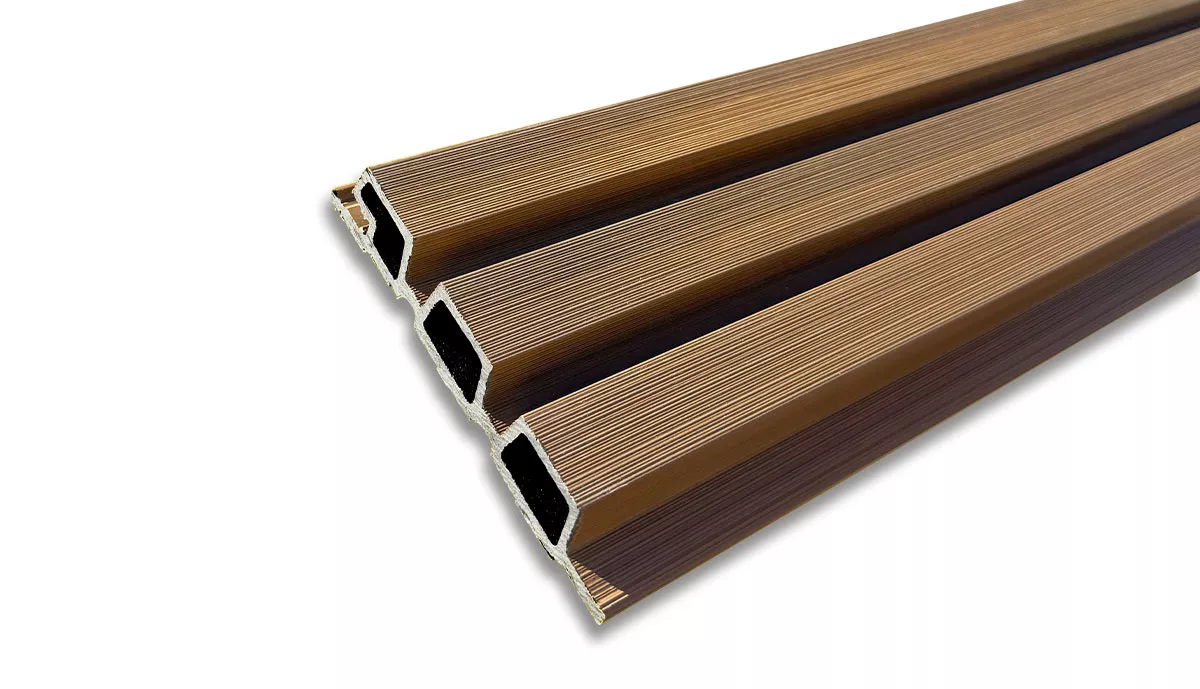 Lames de bardage claire voie en bois composite NEO XL | neowood