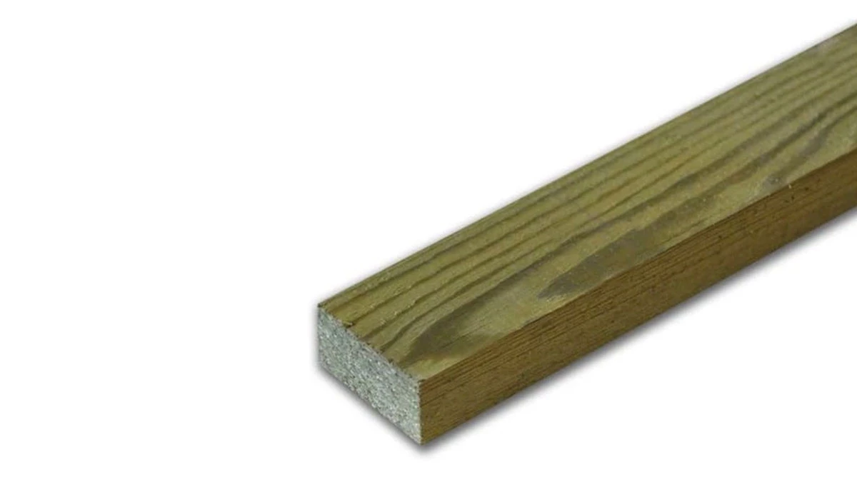 Lambourde autoclave classe 4 en Pin 3000x70x45mm (lot de 4)