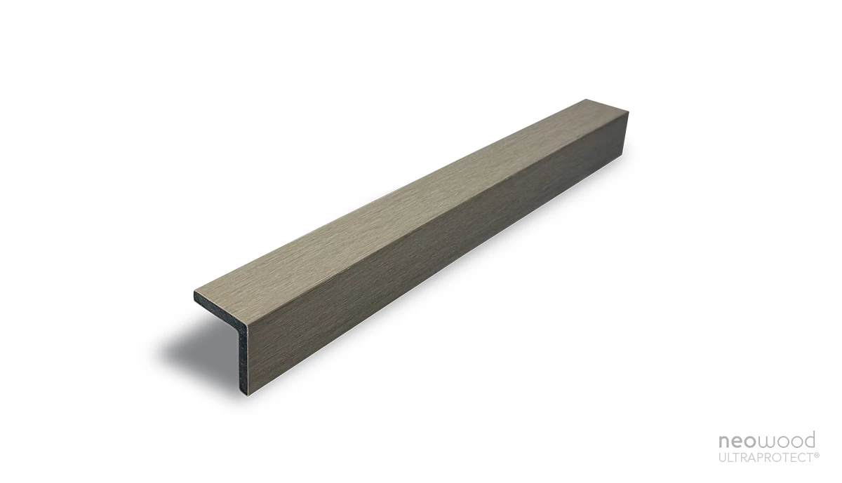 Cornière d’angle UltraProtect pour une finition de bardage impeccable