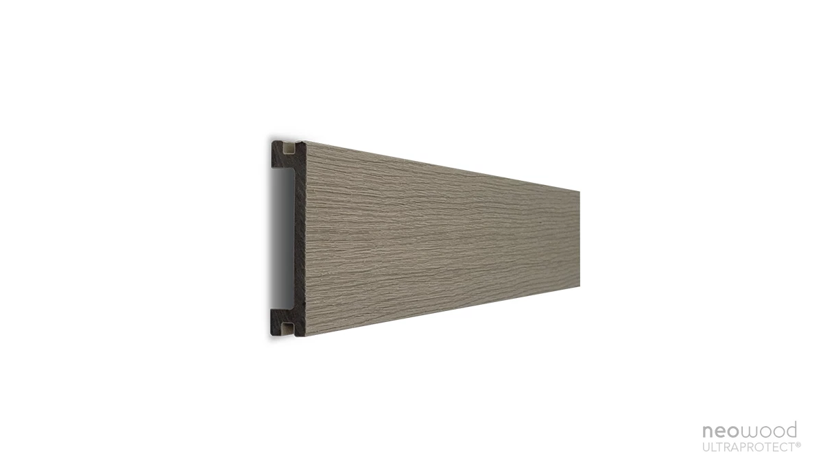 Découvrez le bardage asymétrique avec nos lames composite ZENITH 100