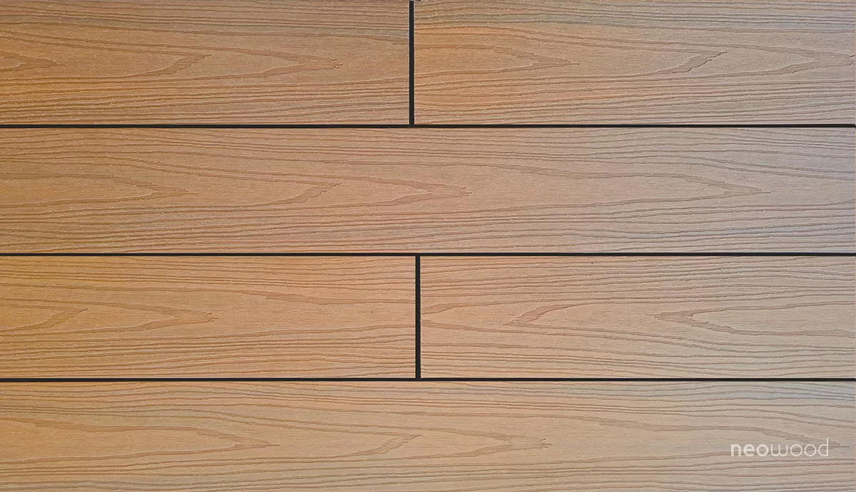 Lames de terrasse en bois composite coextrudée SUPER (lot de 2)   |  Neowood