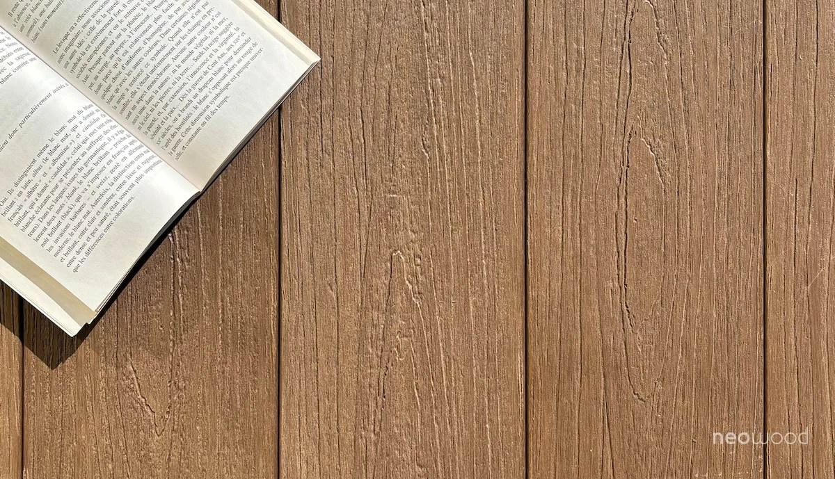 Lames de terrasse en bois composite monoextrudé ACCESS (lot de 2)   |  Neowood