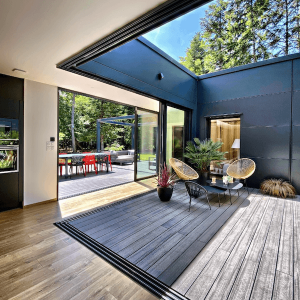 Terrasse en bois composite UltraProtect teinte anthra