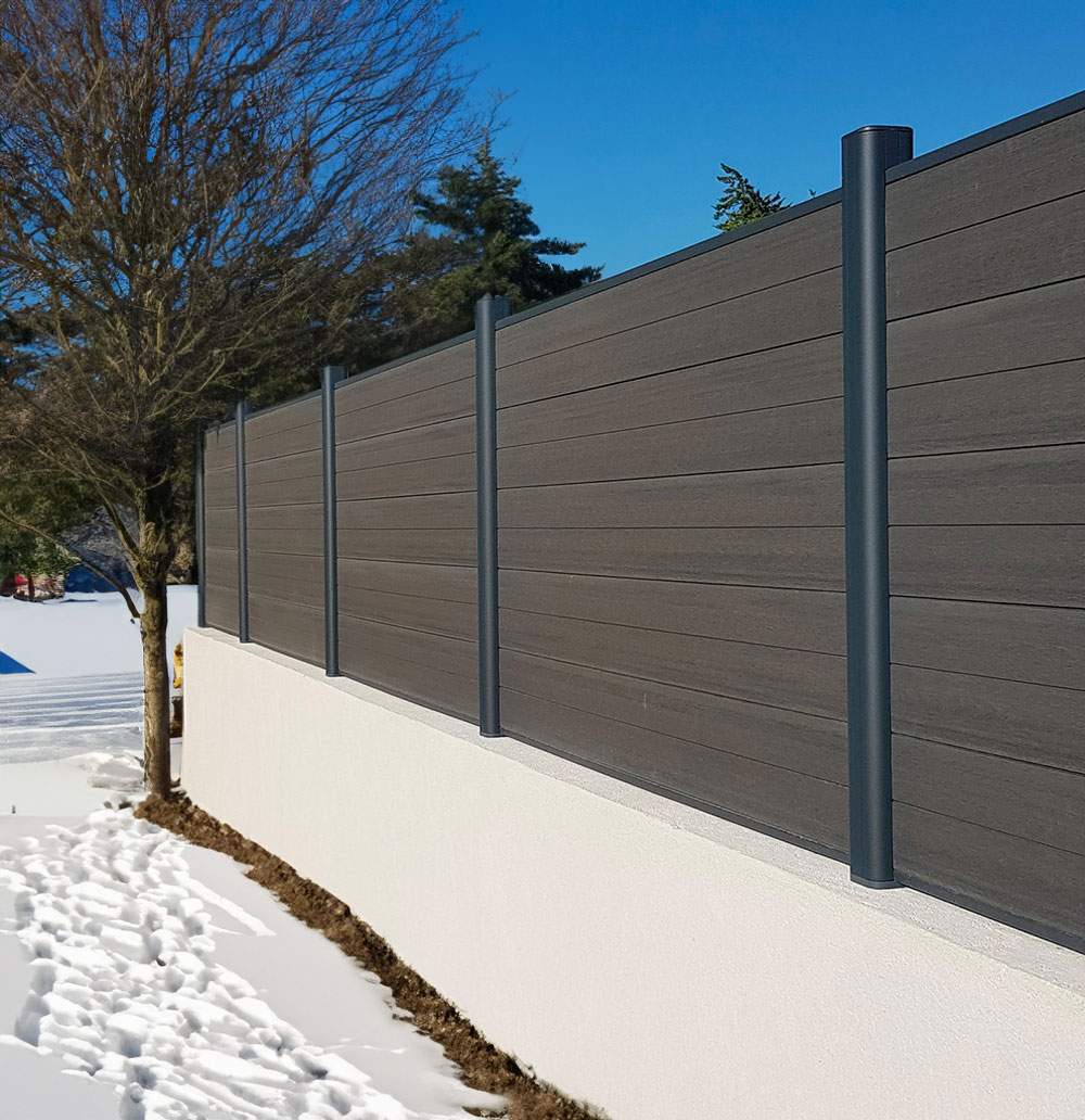 Clôture en bois composite UltraProtect teinte anthracite