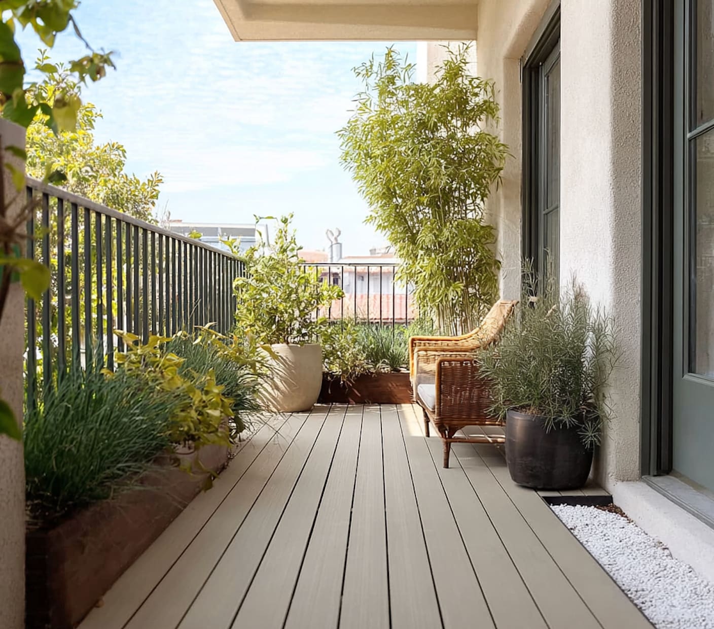 Terrasse balcon en composite teinte Sable, Neowood