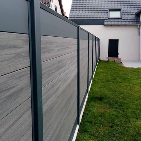 Lames de clôture en composite béton neowood