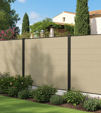 Clôture mixte en bois composite sable et aluminium