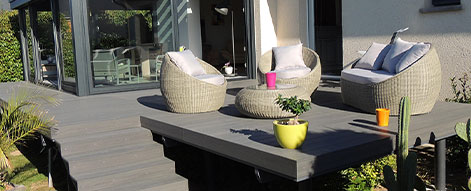 Terrasse sur pilotis en bois composite anthra