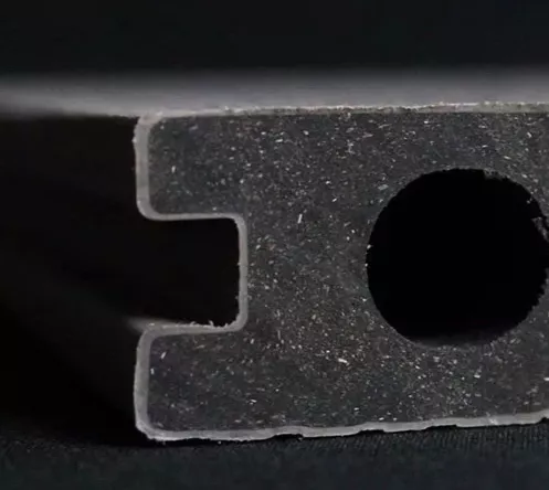 Lame de terrasse composite teinte teck