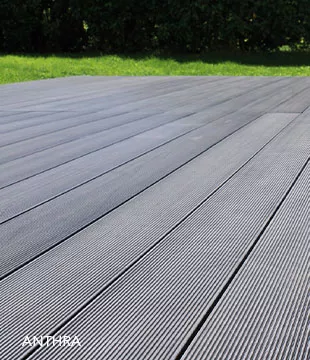 Terrasse en composite neowood teinte anthra